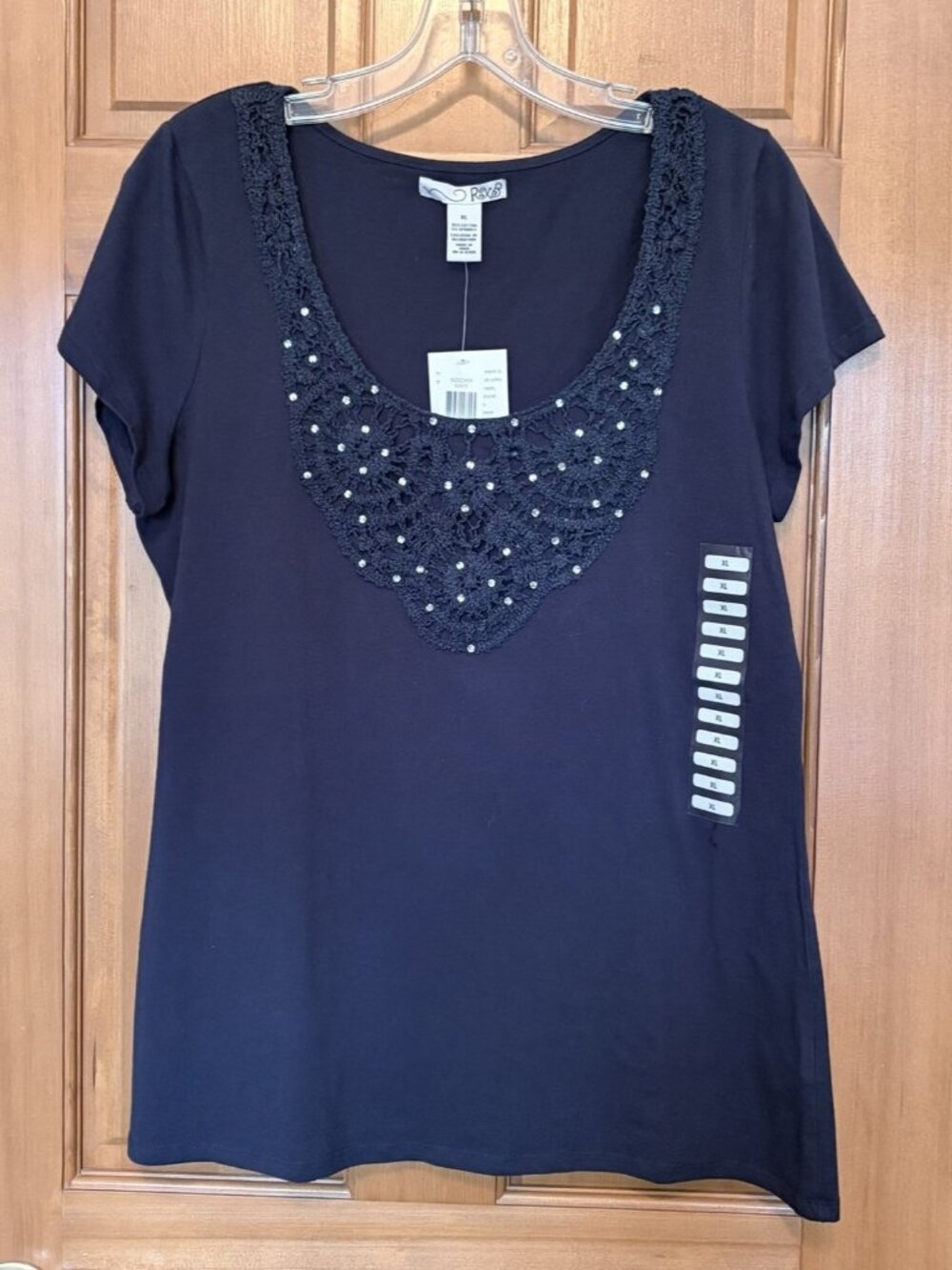 RXB Navy Rhinestone Crochet Scoop Neck Cap Sleeve Tee Size XL NWT